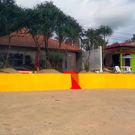 La Paloma Lanta Hotel
